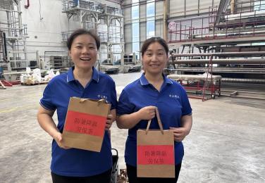 Shouzheng's Daily Work: Preventing Employees From Heatstroke in The Summer